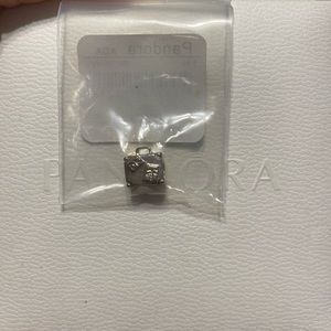 Pandora Suitcase Charm